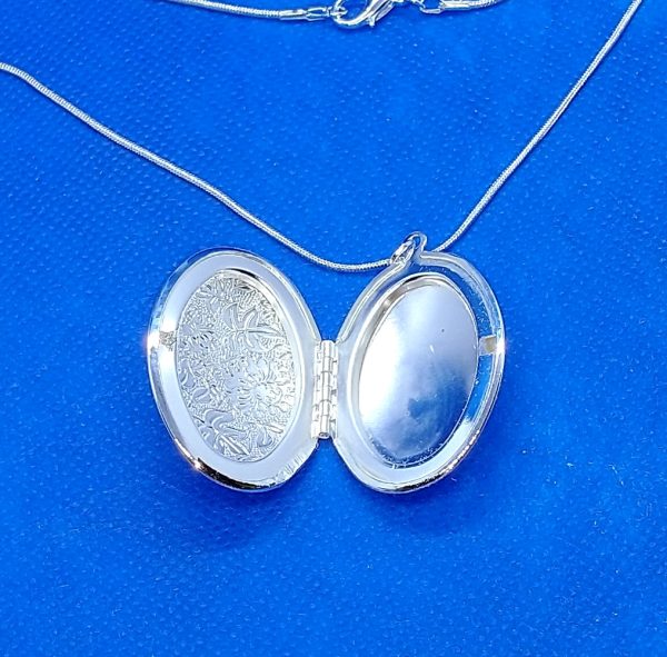 Flowers and Leaves 925 Silver Locket_open